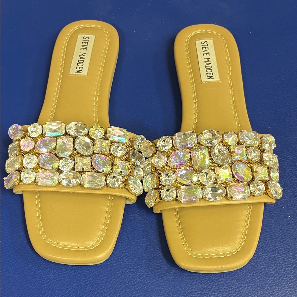 Steve Madden Yellow Gemstone Sandals